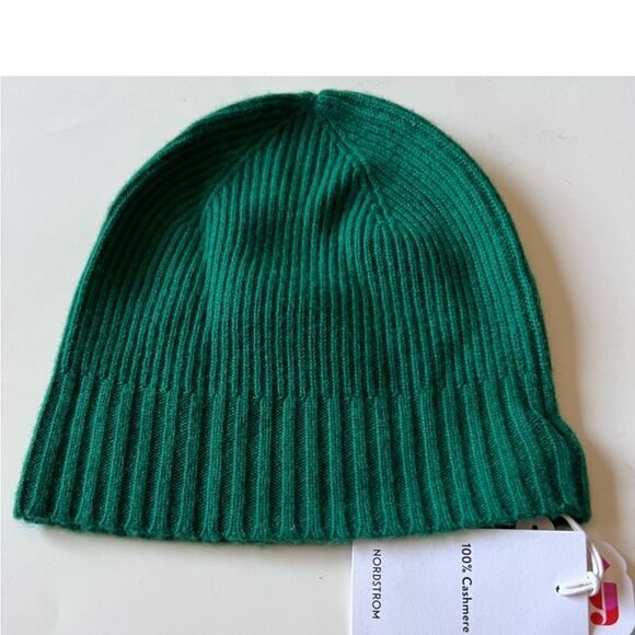 Nordstrom Cashmere Knit Kelly Green Beanie NWT - Picture 1 of 6